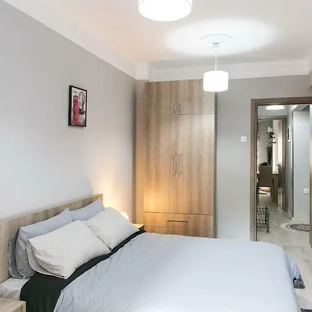 Luxury 65m2 Downtown * Saloniki